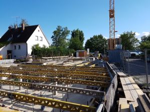 Sättel für die Tiefgaragendecke - 02.06.2018 Sättel für die Tiefgaragendecke - 02.06.2018