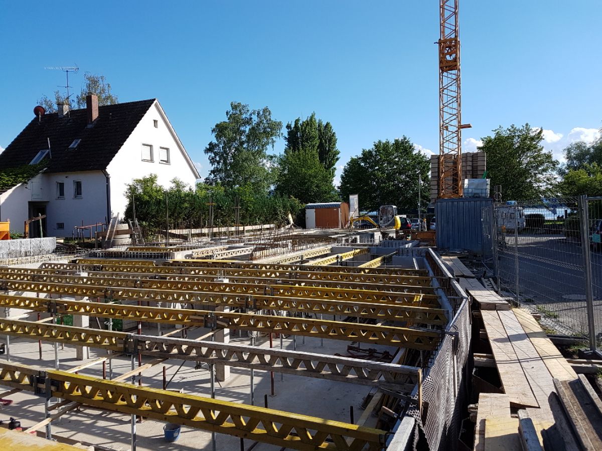 Sättel für die Tiefgaragendecke - 02.06.2018 Sättel für die Tiefgaragendecke - 02.06.2018