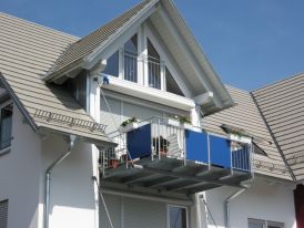 4 Familien Wohnhaus in Moos